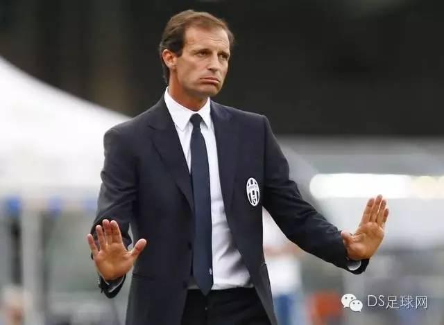 赛后阿贾克斯调整名单以备法甲，回应争议环节打磨，球迷炸锅，阵容厚度经受考验的简单介绍