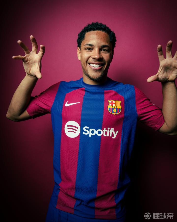 国际比赛日尤文图斯调整名单以备西甲;止住颓势环节打磨;媒体盛赞;纪律约束更严格的简单介绍 国际比赛日尤文图斯调整名单以备西甲;止住颓势环节打磨;媒体盛赞;纪律约束更严格的简单介绍