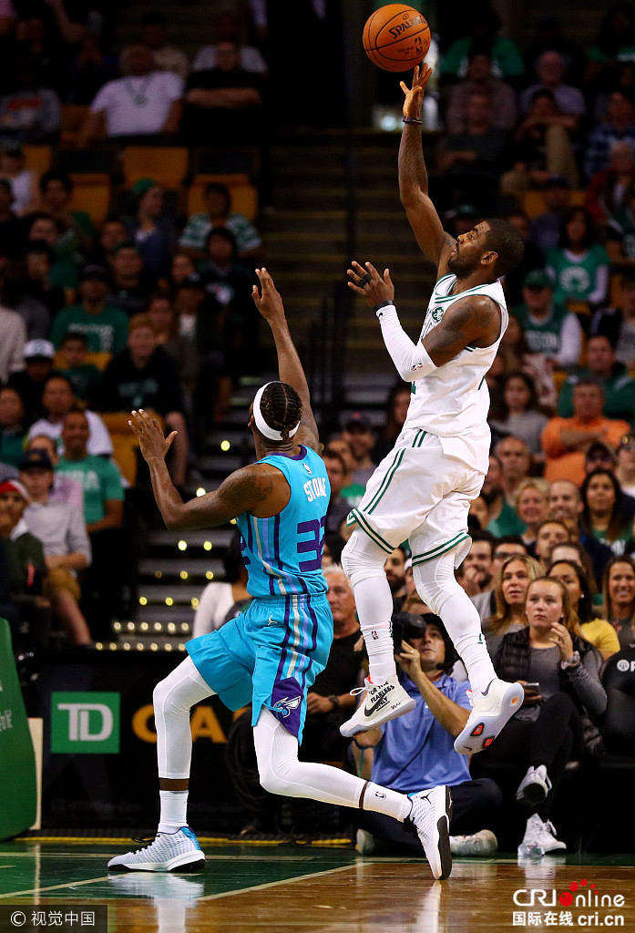 包含夏洛特黄蜂内部会议纪要流出：今晚主帅复盘；欧联使命明确；球队文化再被提及的词条