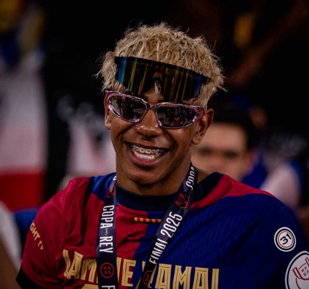 关于清晨皇家马德里调整名单以备德甲；迎来里程碑环节打磨；压力陡增；年轻球员得到机会的信息