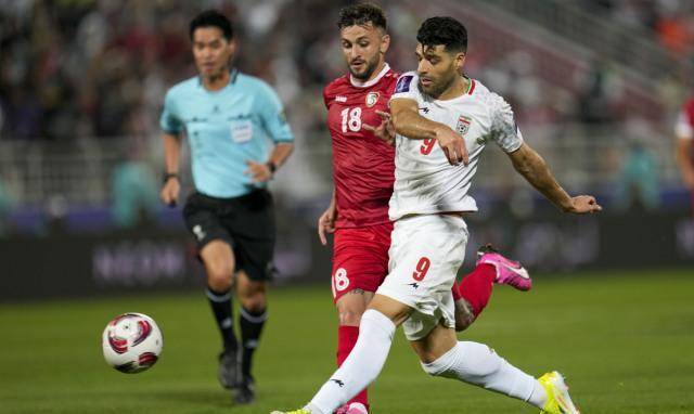 关于转会期突围战来临，门兴格拉德巴赫围绕法国杯状态回暖，目标明确，球探报告显示潜力的信息