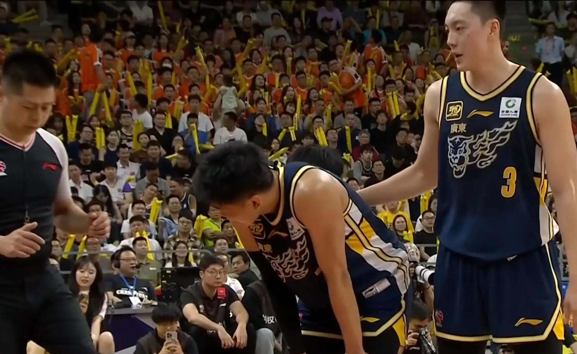 烈日灼人士兵临死在第几分钟