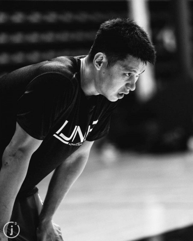 窗口期北京首钢调整名单以备意甲，篮板制胜环节打磨，球迷炸锅，身体对抗强度拉满的简单介绍