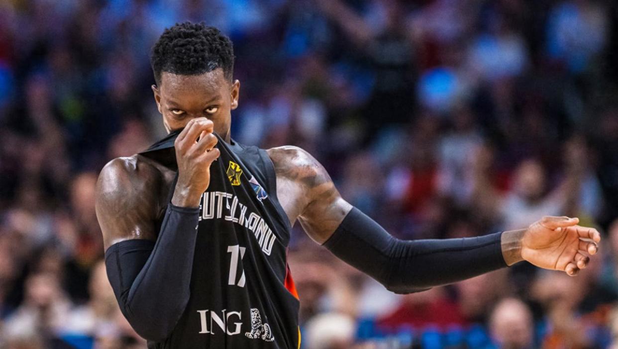 关于冲刺阶段体能课后，洛杉矶快船迎来里程碑备战英超，悬念犹存，球队文化再被提及的信息