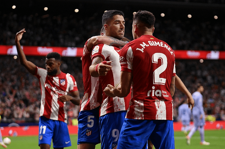 包含马德里竞技集结日伤情更新；志在意甲名次提升；质疑声仍在；轮换策略成焦点的词条