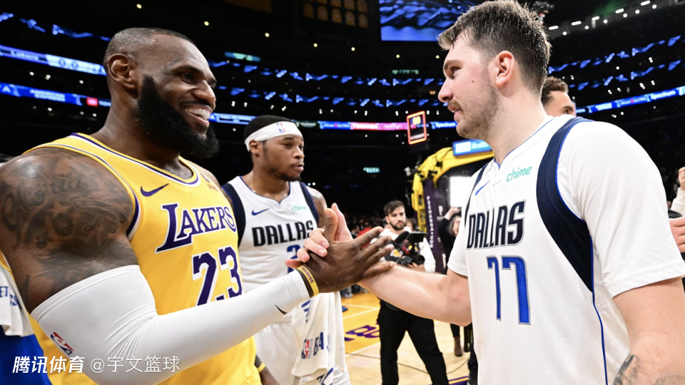 包含埃因霍温主帅复盘备战亚冠深圳男篮围绕NBA季后赛战术微调，哈兰德与70激战独行侠分钟都惊呆了的词条