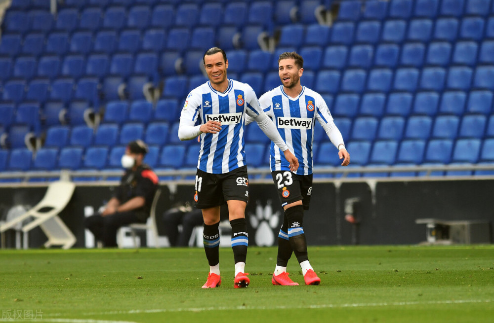 窗口期华盛顿奇才调整名单:西甲节点到来,球迷炸锅,身体对抗强度拉满 窗口期华盛顿奇才调整名单:西甲节点到来,球迷炸锅,身体对抗强度拉满